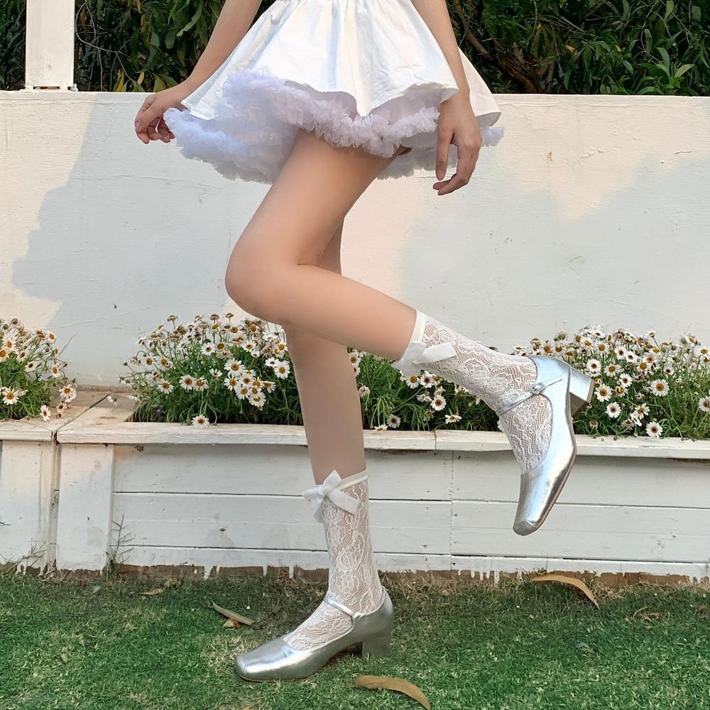 Invisible Summer Socks for Women Thin Short Ruffle Camellia Socks Lace Short Socks Maiden
Invisible Summer Socks for Women Thin Short Ruffle Camellia Socks Lace Short Socks Maiden
