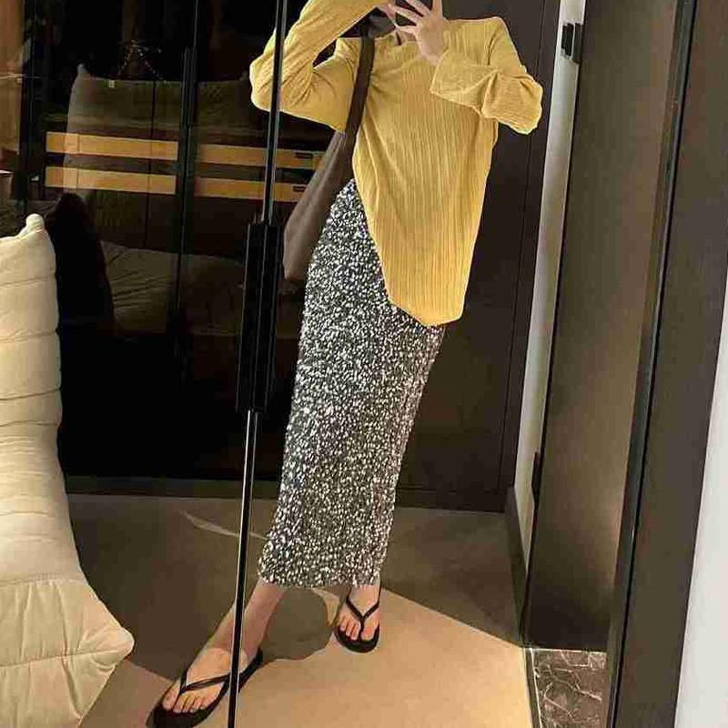 Fashionable Retro High-waisted Slimming Sequined Midi Skirt For Women With Elastic Waist, Back Slit, Stretchy Straight Long Skirt XL срібний
Fashionable Retro High-waisted Slimming Sequined Midi Skirt For Women With Elastic Waist, Back Slit, Stretchy Straight Long Skirt XL срібний