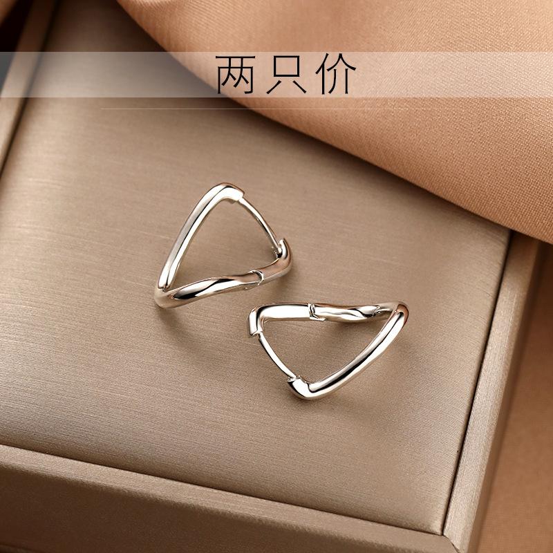 [Minimalist Hoop Earrings for Women Summer Simple Light Luxury Bestie Jewelry Trendy Tiny Stud Earrings Elegant
[Minimalist Hoop Earrings for Women Summer Simple Light Luxury Bestie Jewelry Trendy Tiny Stud Earrings Elegant