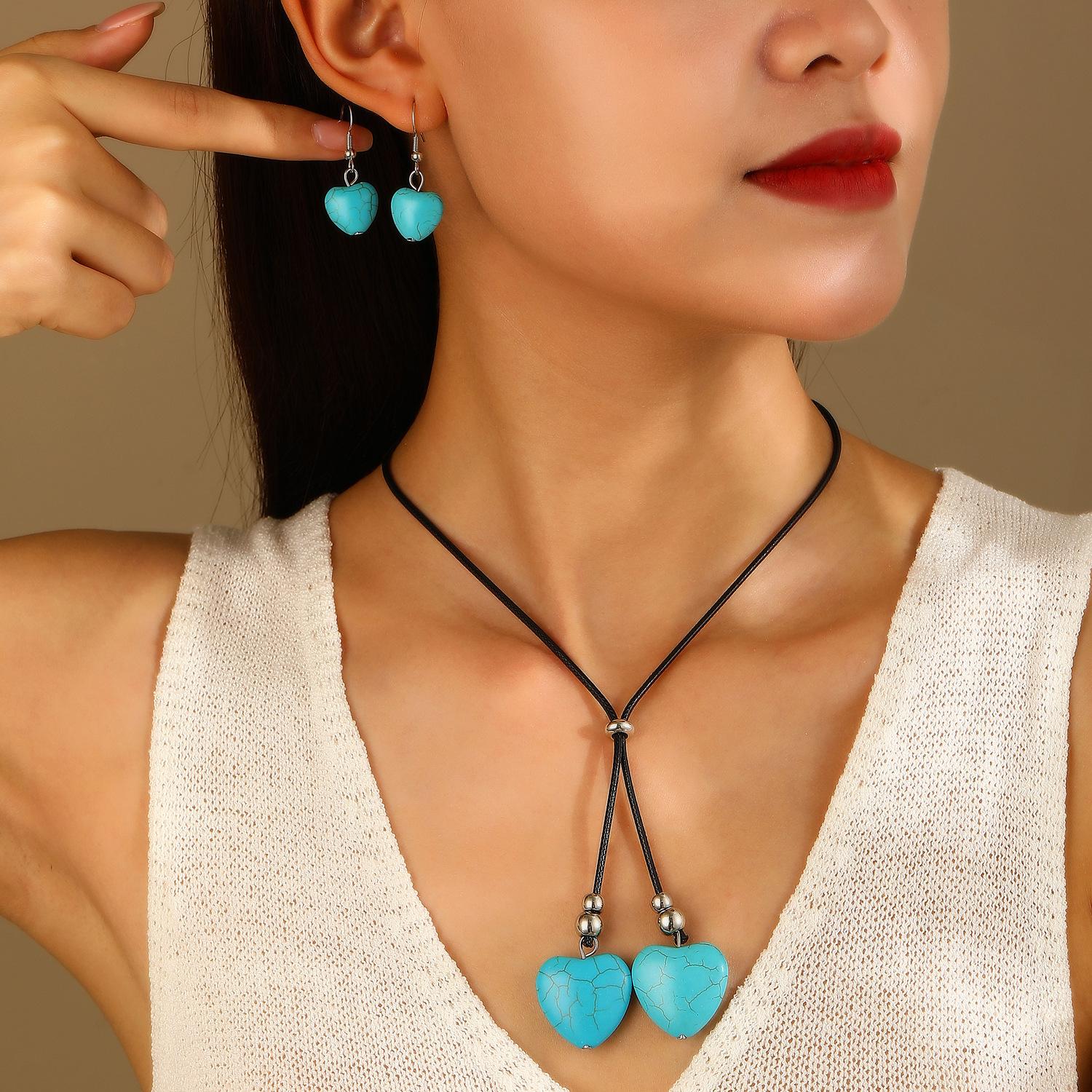 2024 Vintage Imitation Turquoise Stone Heart Pendant Necklaces and Earrings For Women Bohemia Style Zircon Accessories
2024 Vintage Imitation Turquoise Stone Heart Pendant Necklaces and Earrings For Women Bohemia Style Zircon Accessories