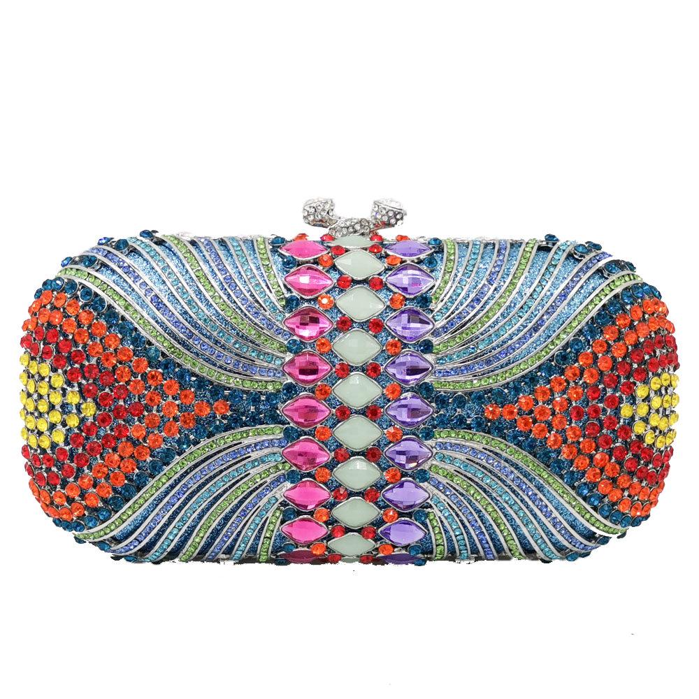 Hollow Out Green Rhinestone Crystal Evening Party Bags Gold Metal Clutch Female Wedding Purses Diamond Handbags Money Clutches 20cmX11cmX6cm
Hollow Out Green Rhinestone Crystal Evening Party Bags Gold Metal Clutch Female Wedding Purses Diamond Handbags Money Clutches 20cmX11cmX6cm