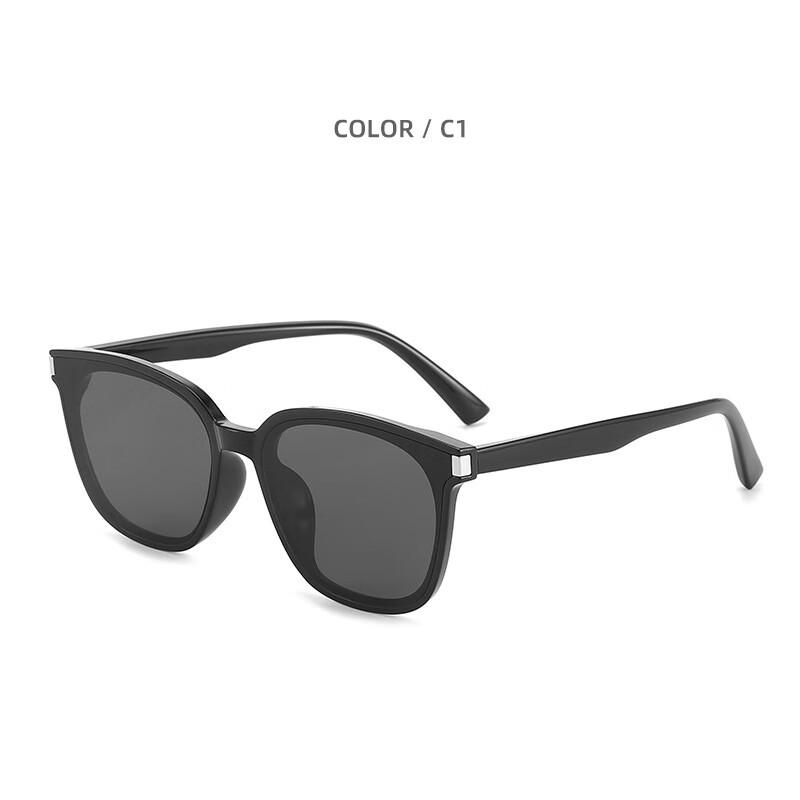 Lilang Retro Square Frame Sunglasses
Lilang Retro Square Frame Sunglasses