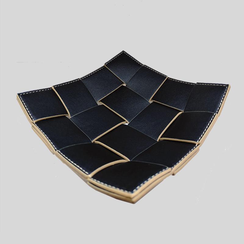 Кожаный плетеный поднос для хранения, кожаный поднос для хранения ключей в прихожей, настольный ящик для хранения косметики и пультов дистанционного управления, эстетичное плетение
Кожаный плетеный поднос для хранения, кожаный поднос для хранения ключей в прихожей, настольный ящик для хранения косметики и пультов дистанционного управления, эстетичное плетение