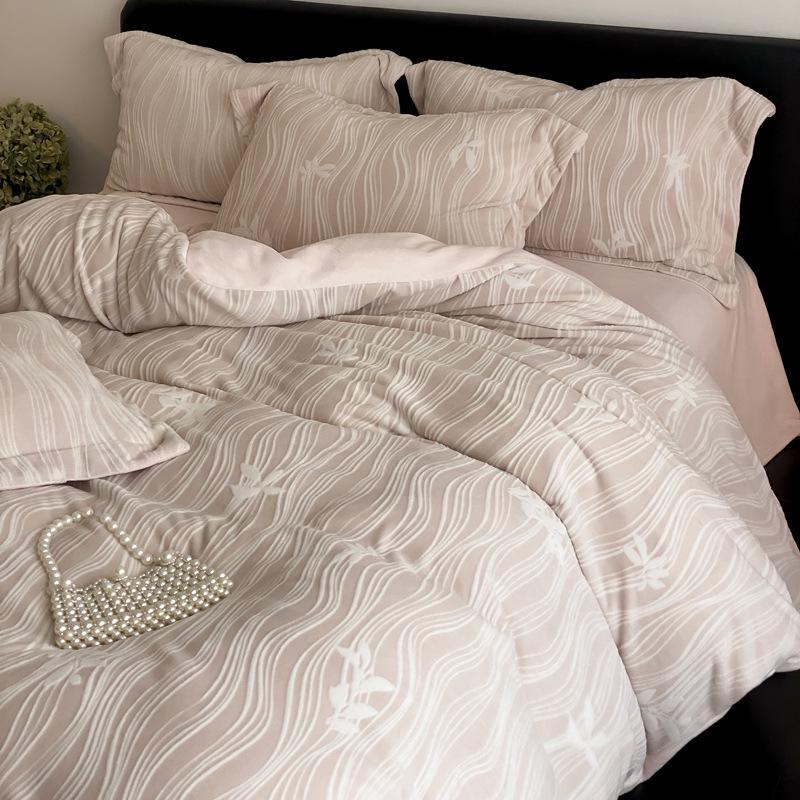 Class A Matte Milk Fleece 4-Piece Winter Bedding Set: Thick Cloud Fluff Duvet Cover & Bed Sheet 1.5m Flat Set (Duvet 200x230cm)
Class A Matte Milk Fleece 4-Piece Winter Bedding Set: Thick Cloud Fluff Duvet Cover & Bed Sheet 1.5m Flat Set (Duvet 200x230cm)
