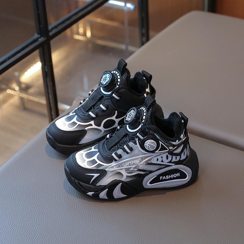 Boys fleece-lined thickened stylish sneakers, new winter model for older children, with rotating buckle casual shoes 26Inner Length16.5cm чёрный
Boys fleece-lined thickened stylish sneakers, new winter model for older children, with rotating buckle casual shoes 26Inner Length16.5cm чёрный