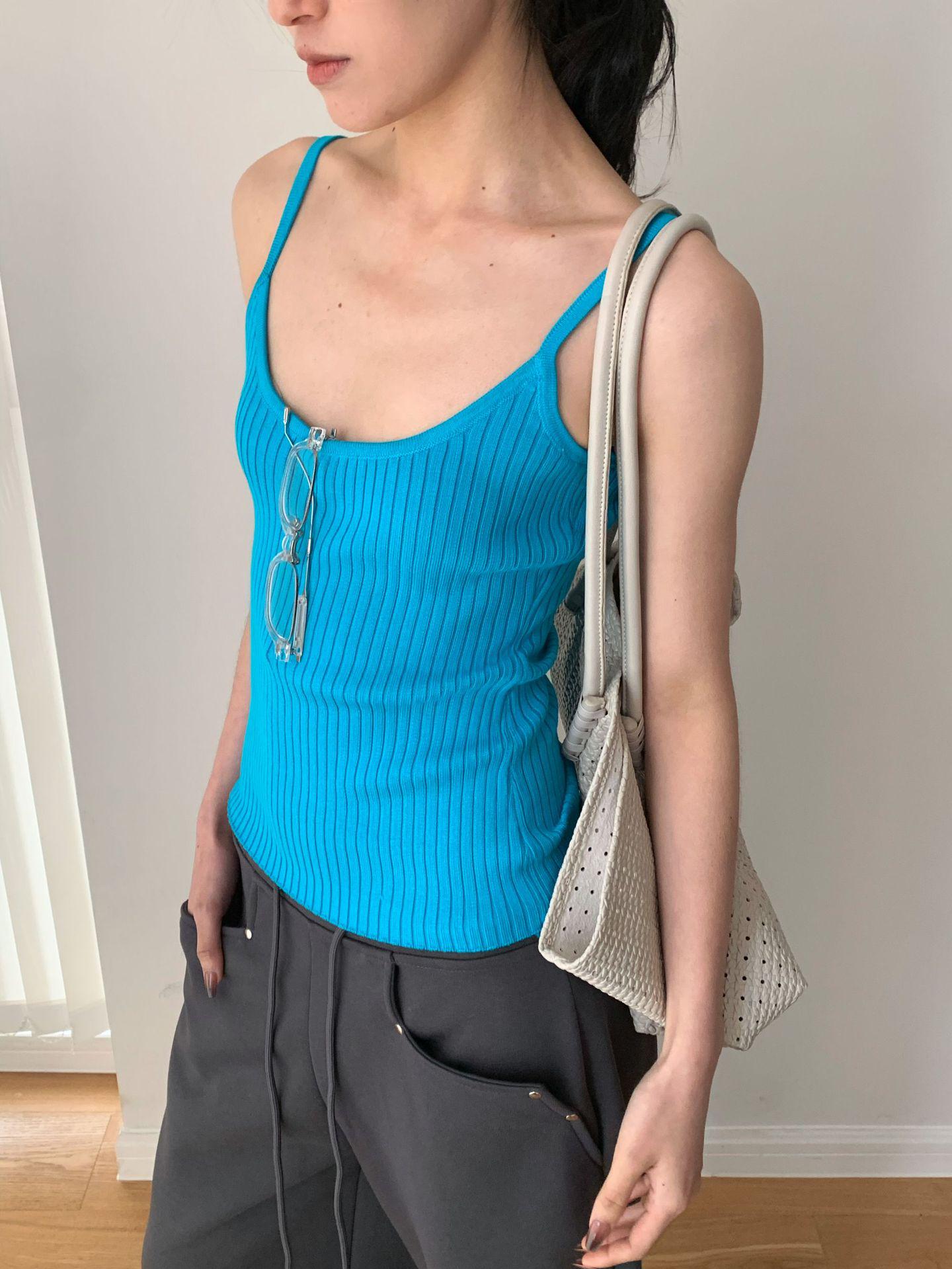 Dorothy Gentle Candy Color Slim Ribbed Knit Camisole for Women S павлин голубой
Dorothy Gentle Candy Color Slim Ribbed Knit Camisole for Women S павлин голубой