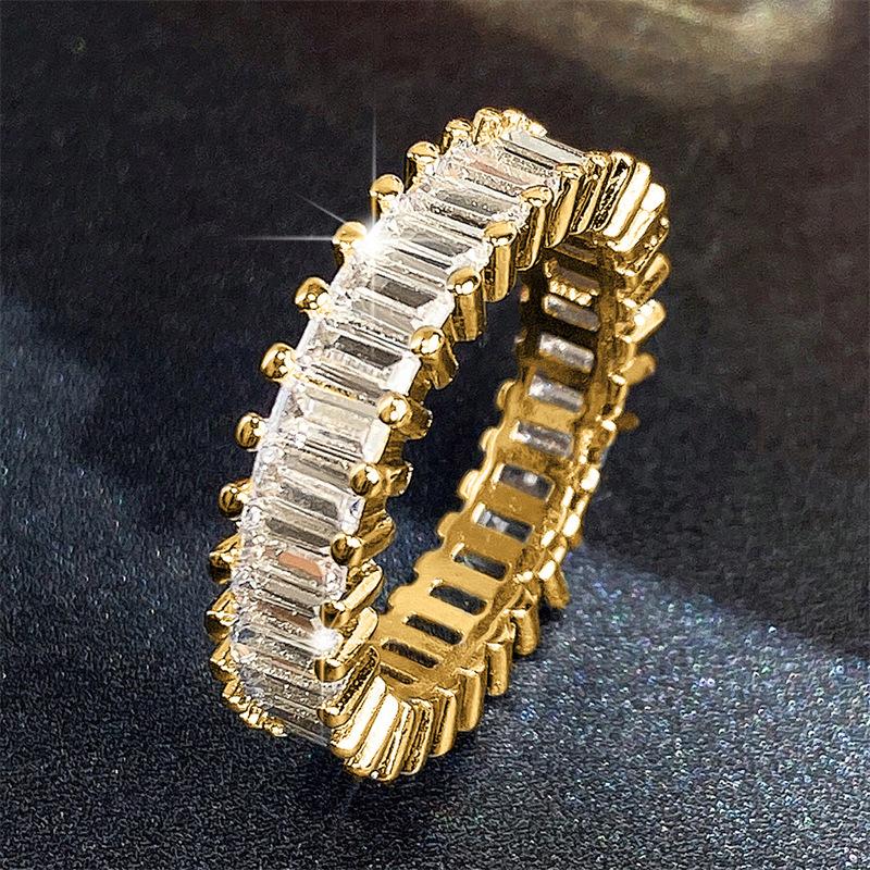 New Fashion Contracted Design Women s Ring with Brilliant White Cubic Zirconia Wedding Party Daily Wearable Statement Jewelry 10
New Fashion Contracted Design Women s Ring with Brilliant White Cubic Zirconia Wedding Party Daily Wearable Statement Jewelry 10