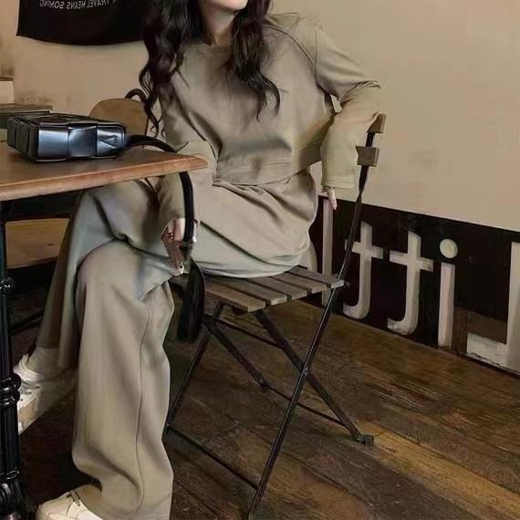 Women Long Sleeve Two Piece Set Loose Fit Casual Top and Wide Leg Pants Relaxed Style Outfit for Everyday Wear L хаки
Women Long Sleeve Two Piece Set Loose Fit Casual Top and Wide Leg Pants Relaxed Style Outfit for Everyday Wear L хаки