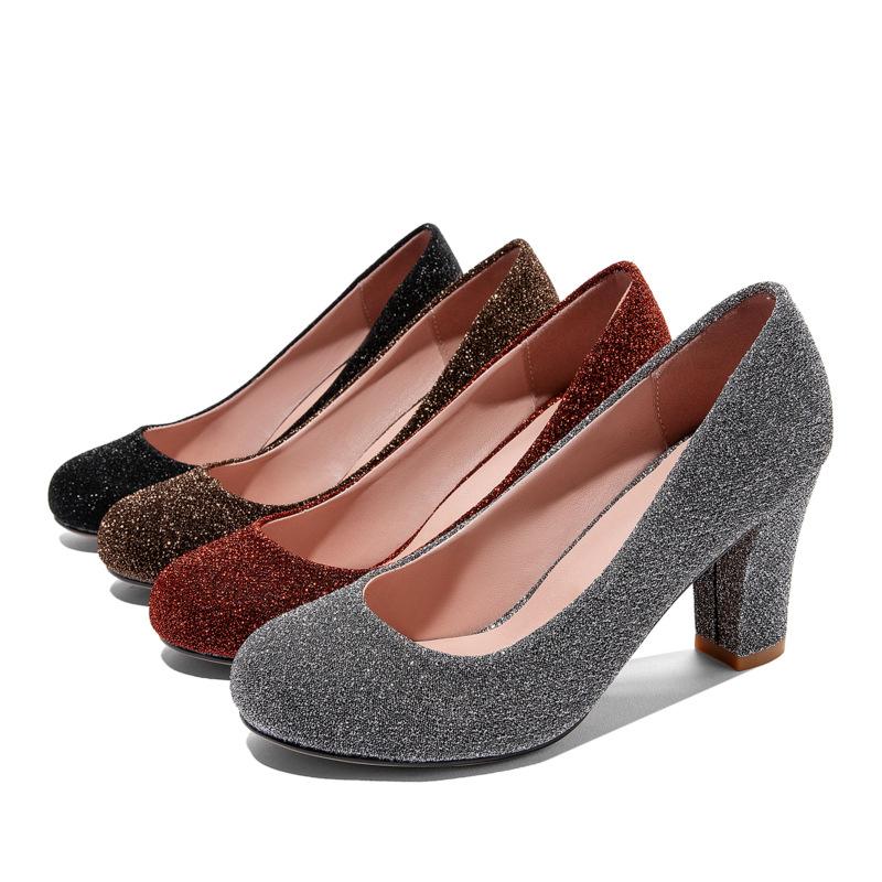 New Fashion Coarse Heel High Heel Large Size European and American Style Minimalist Women s Shoes
New Fashion Coarse Heel High Heel Large Size European and American Style Minimalist Women s Shoes