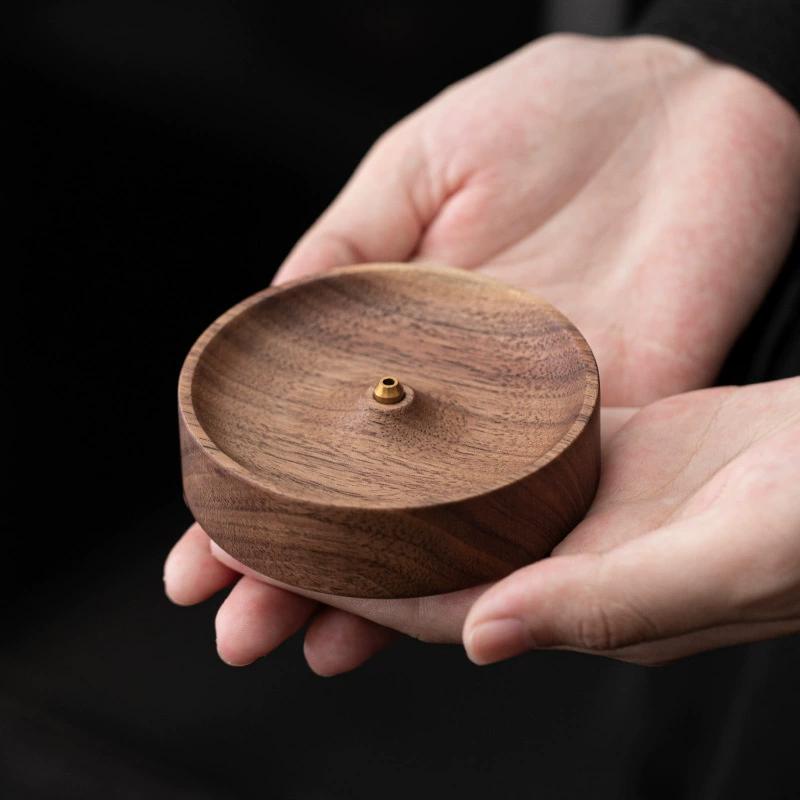 1 шт. Круглая основа для благовоний из цельного дерева для чайной церемонии, дзен, гнездо для благовоний из орехового дерева, украшение для домашней чайной комнаты
1 шт. Круглая основа для благовоний из цельного дерева для чайной церемонии, дзен, гнездо для благовоний из орехового дерева, украшение для домашней чайной комнаты