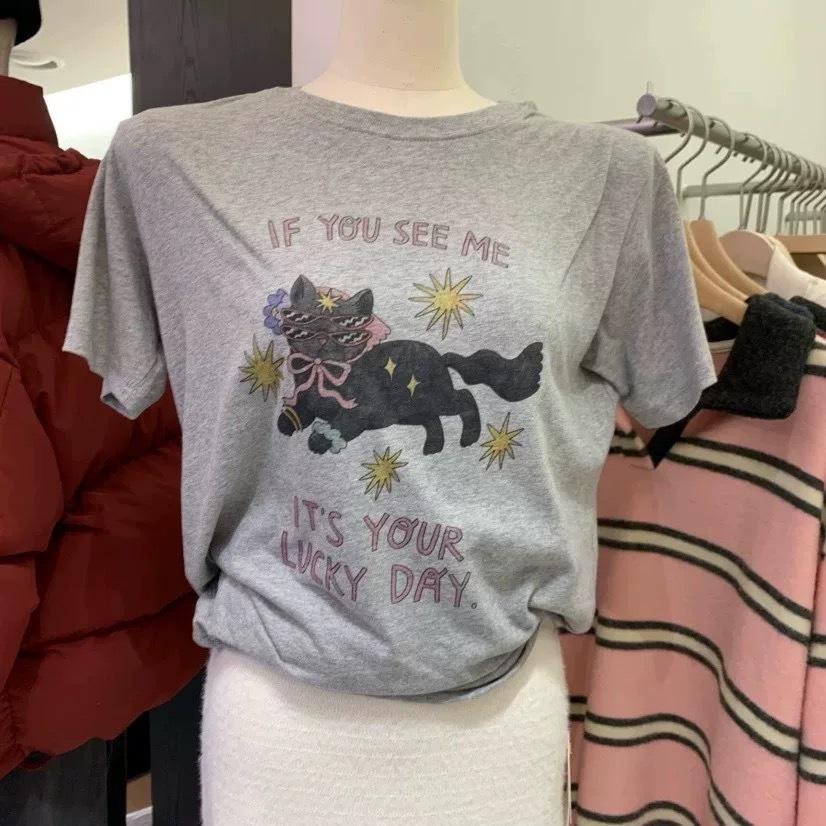 Korean Cartoon Cat Print Loose Pure Cotton T-shirt for Women - Summer Trend XL світло-сірий колір
Korean Cartoon Cat Print Loose Pure Cotton T-shirt for Women - Summer Trend XL світло-сірий колір