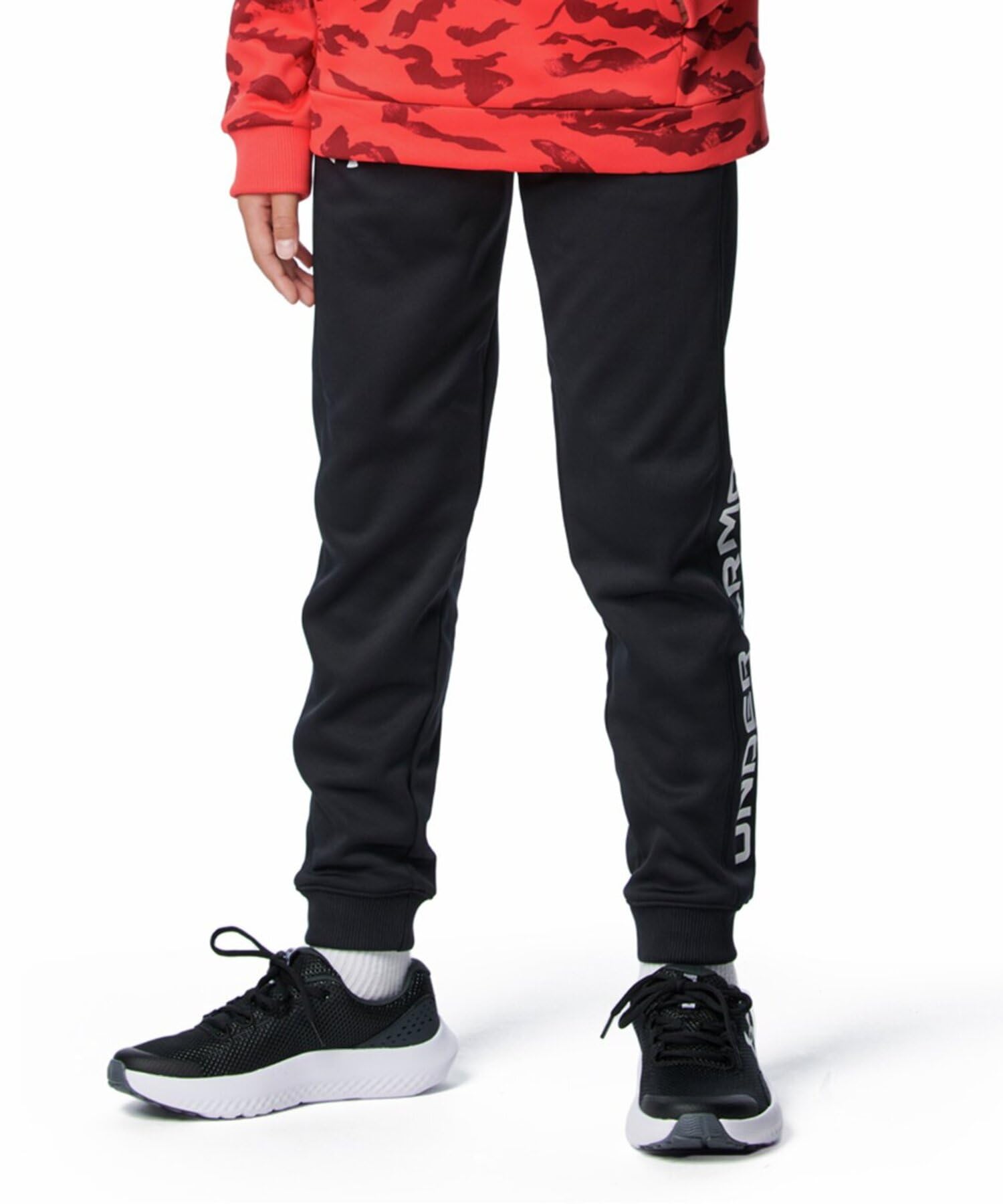 UA ARMOR FLEECE PRINTED JOGGER PANTS YSM Black/Anthracite/White
UA ARMOR FLEECE PRINTED JOGGER PANTS YSM Black/Anthracite/White
