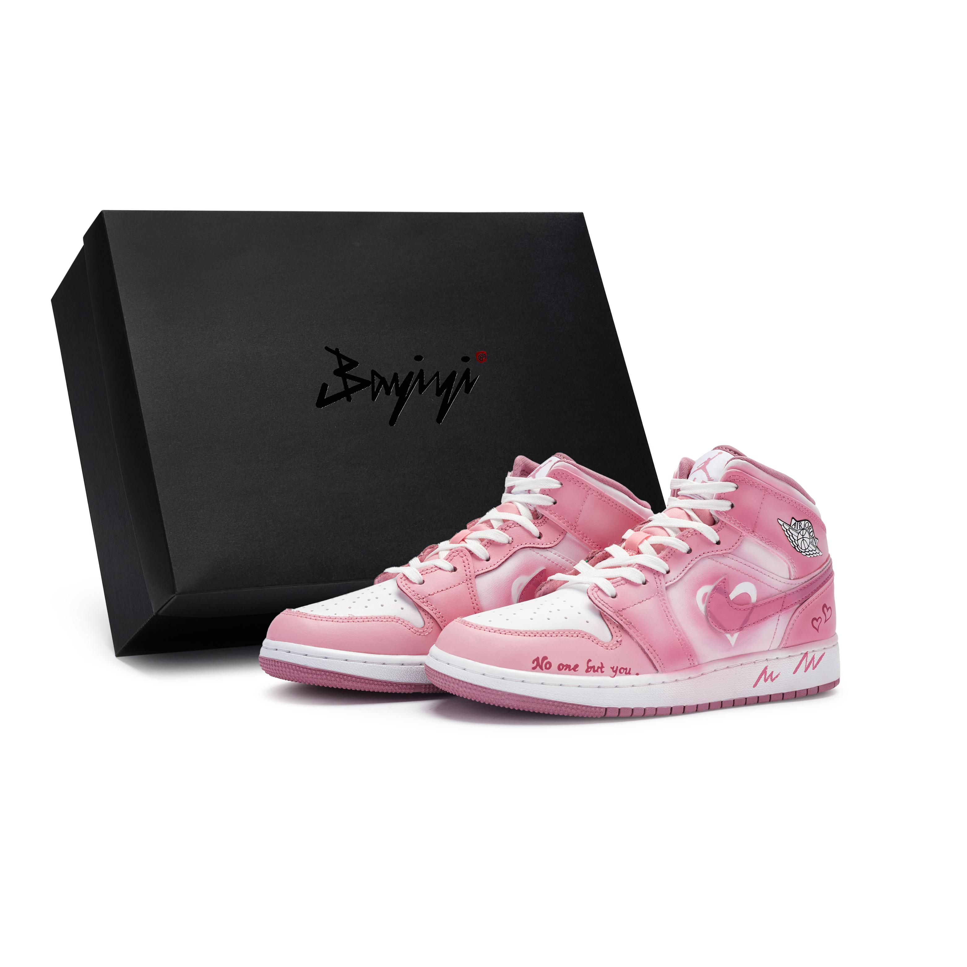 Jordan Air Jordan 1 Vintage Basketball Shoes Women s Mid top White DQ8423-616(Team80-S-BOX) 36
Jordan Air Jordan 1 Vintage Basketball Shoes Women s Mid top White DQ8423-616(Team80-S-BOX) 36
