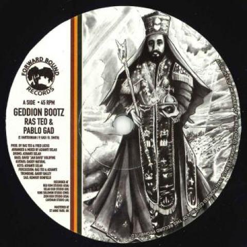 7inch Record RAS TEO, PABLO GAD / ASHANTI SELAH, - Geddion Bootz / Abyssinia Dub FBR7001 Forward Bound 2020 US Reggae, Ska & Dub
7inch Record RAS TEO, PABLO GAD / ASHANTI SELAH, - Geddion Bootz / Abyssinia Dub FBR7001 Forward Bound 2020 US Reggae, Ska & Dub