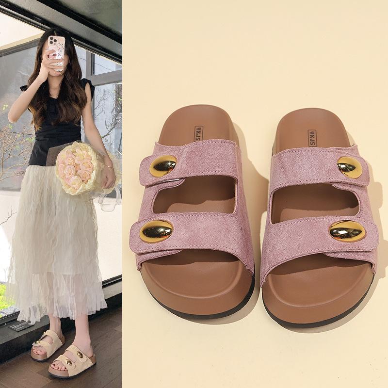 Summer retro women s slippers sandals wear cool slippers versatile new soft-soled Boken breathable casual non-slip 35
Summer retro women s slippers sandals wear cool slippers versatile new soft-soled Boken breathable casual non-slip 35