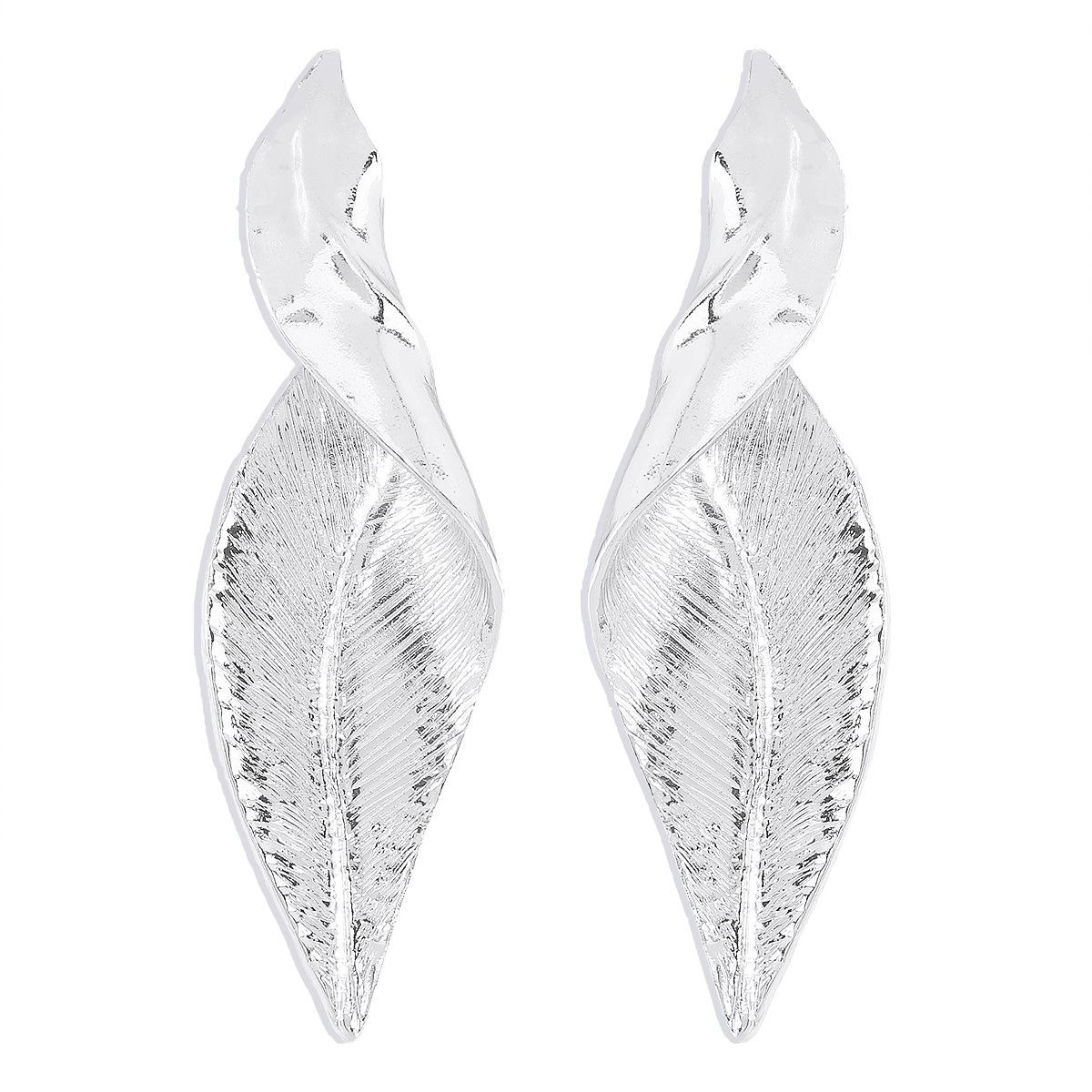 2024 2023 Элегантные серьги из благородного листа, геометрически неправильные серьги в виде витого листа, преувеличенные серьги из сплава прохладного ветра, женские темпераментные серьги
2024 2023 Элегантные серьги из благородного листа, геометрически неправильные серьги в виде витого листа, преувеличенные серьги из сплава прохладного ветра, женские темпераментные серьги