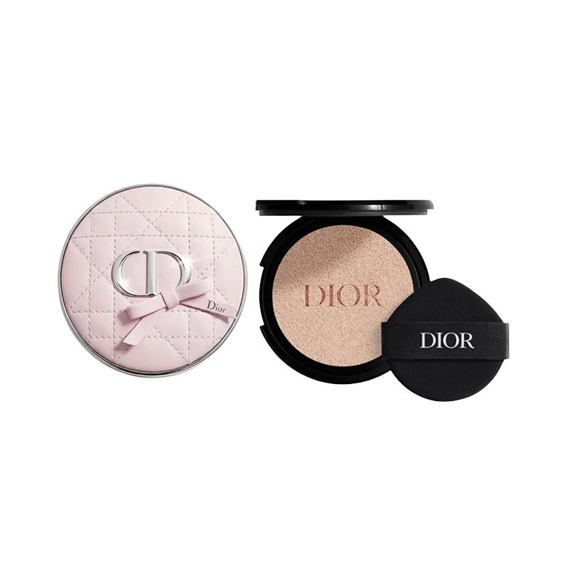 DIOR Cushion #0N Soft Mist Matte No Gift Box Gift Bag розовый
DIOR Cushion #0N Soft Mist Matte No Gift Box Gift Bag розовый