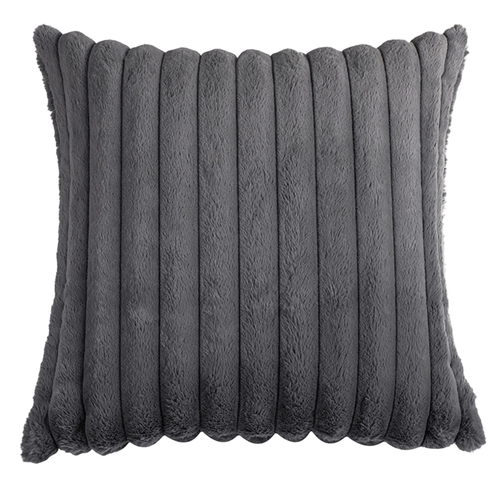 Plush Velvet Throw Pillow Cover Decorative Square Cushion Case Soft Textured Fuzzy Pillowcase for Sofa Bed Chair Home Office S
Plush Velvet Throw Pillow Cover Decorative Square Cushion Case Soft Textured Fuzzy Pillowcase for Sofa Bed Chair Home Office S