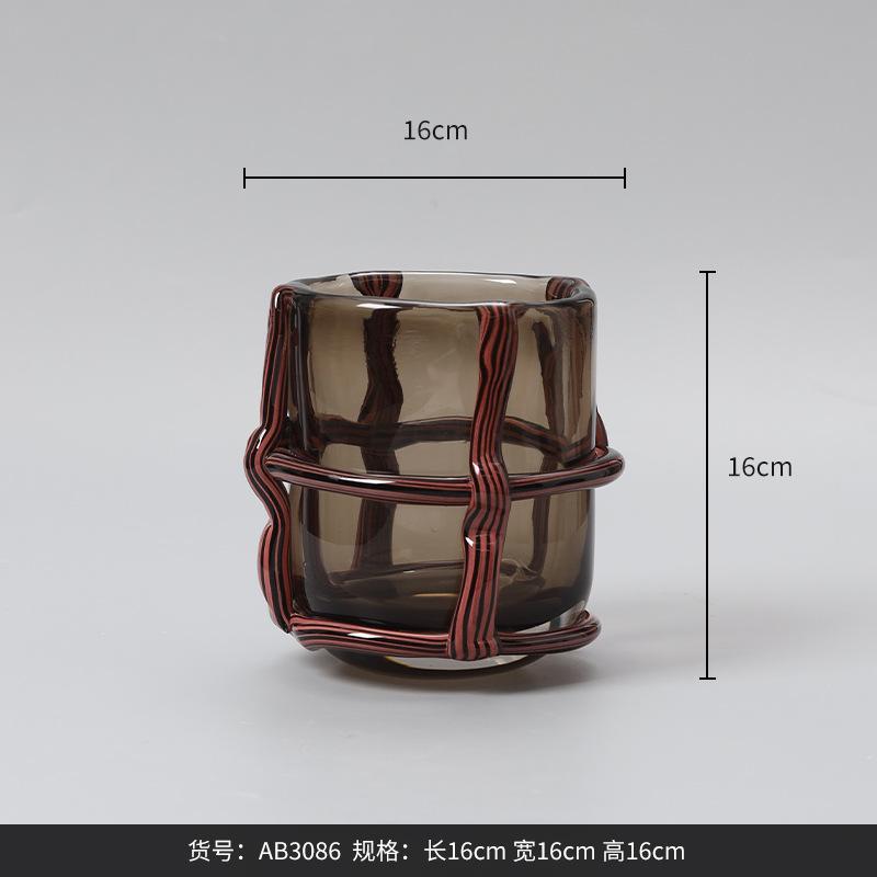 Creative Straight-edge High-end Glass Vase, Modern Minimalist Luxury Dried Flower Display Piece, Home Decoration Accessory
Creative Straight-edge High-end Glass Vase, Modern Minimalist Luxury Dried Flower Display Piece, Home Decoration Accessory