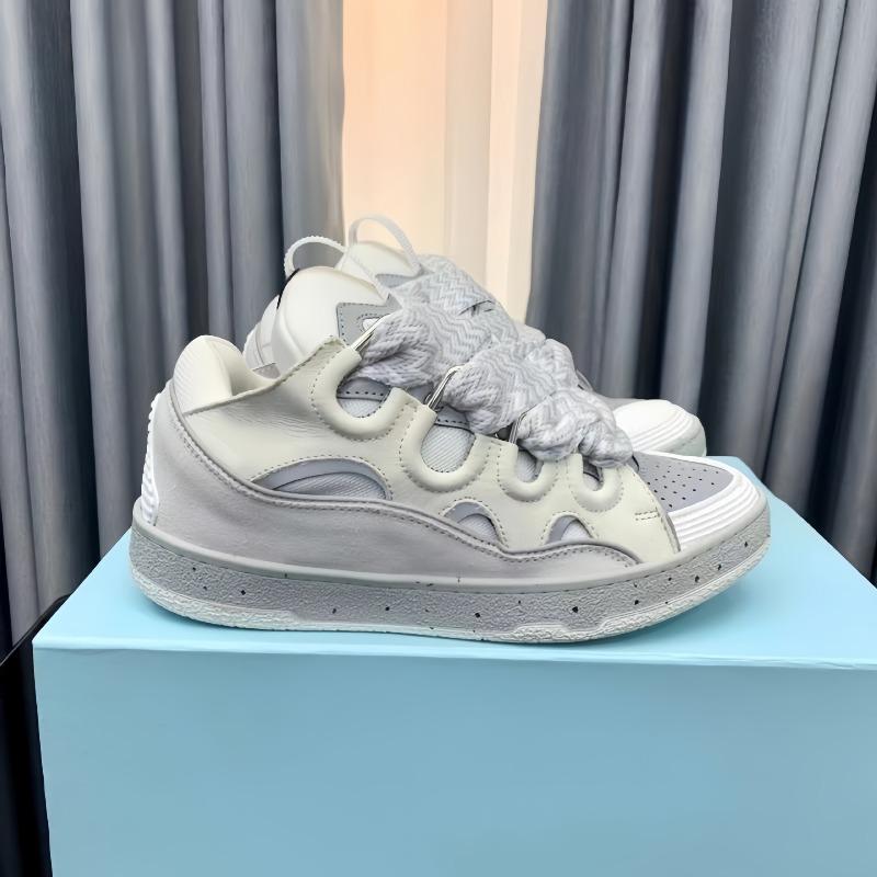 Thick shoelaces bread sneakers fashion versatile men s and women s shoes student shoes 45
Thick shoelaces bread sneakers fashion versatile men s and women s shoes student shoes 45