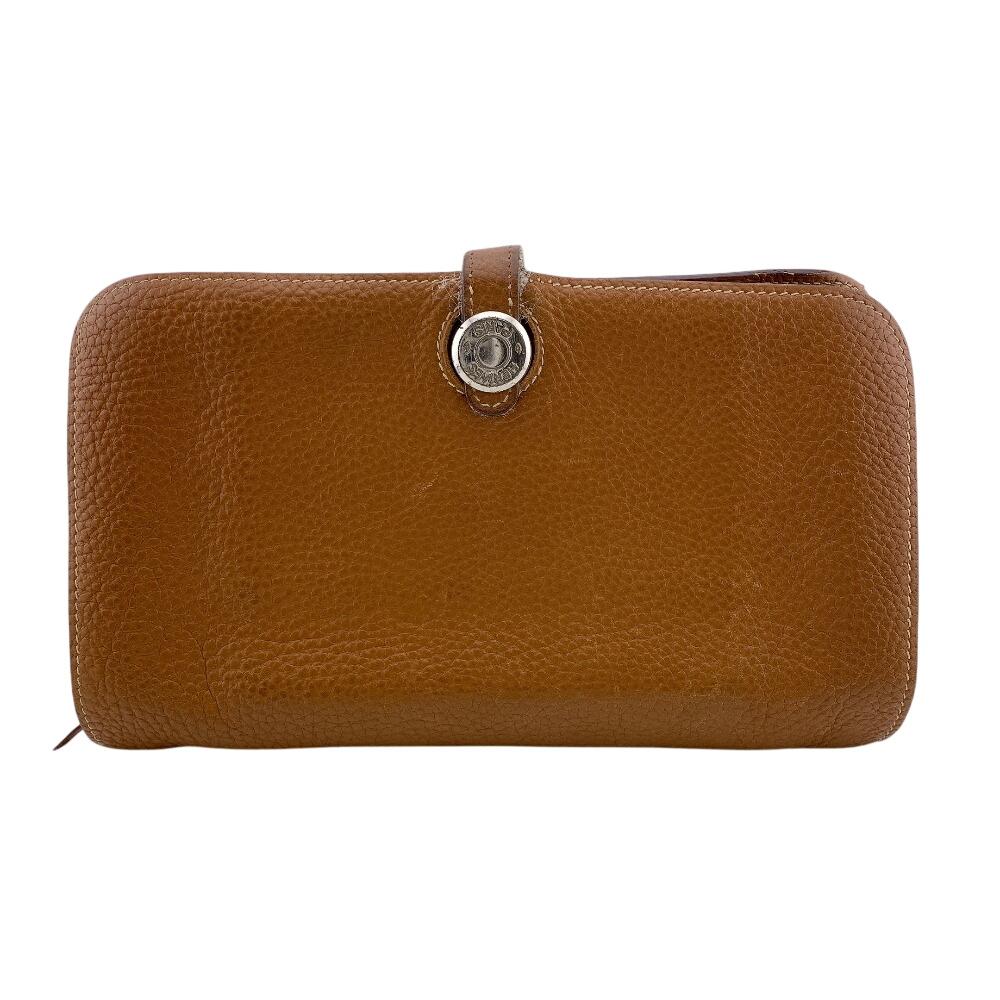 HERMES leather Dogon GM Purse Brown leather Used
HERMES leather Dogon GM Purse Brown leather Used