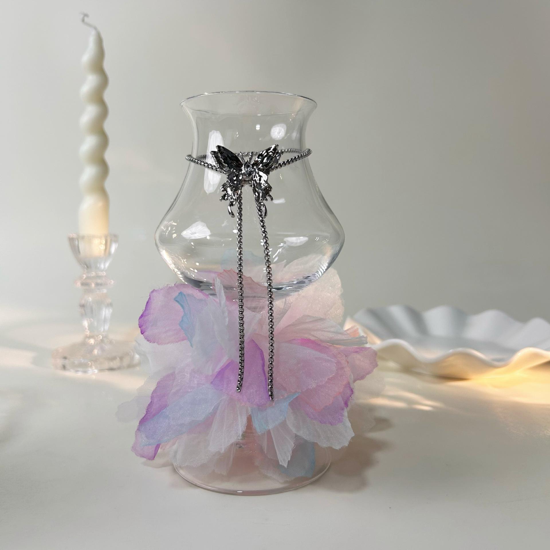 Tall glass cocktail high value bar glass women s premium light luxury romantic gift 301-400ml
Tall glass cocktail high value bar glass women s premium light luxury romantic gift 301-400ml