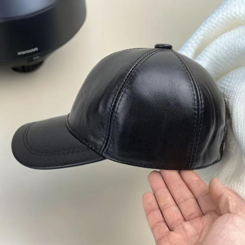 Top Grain Cowhide Leather Baseball Cap for Men, Mature & Elder Gentlemen Classic Peak Hat, Spring Autumn Winter adjustable чорний
Top Grain Cowhide Leather Baseball Cap for Men, Mature & Elder Gentlemen Classic Peak Hat, Spring Autumn Winter adjustable чорний