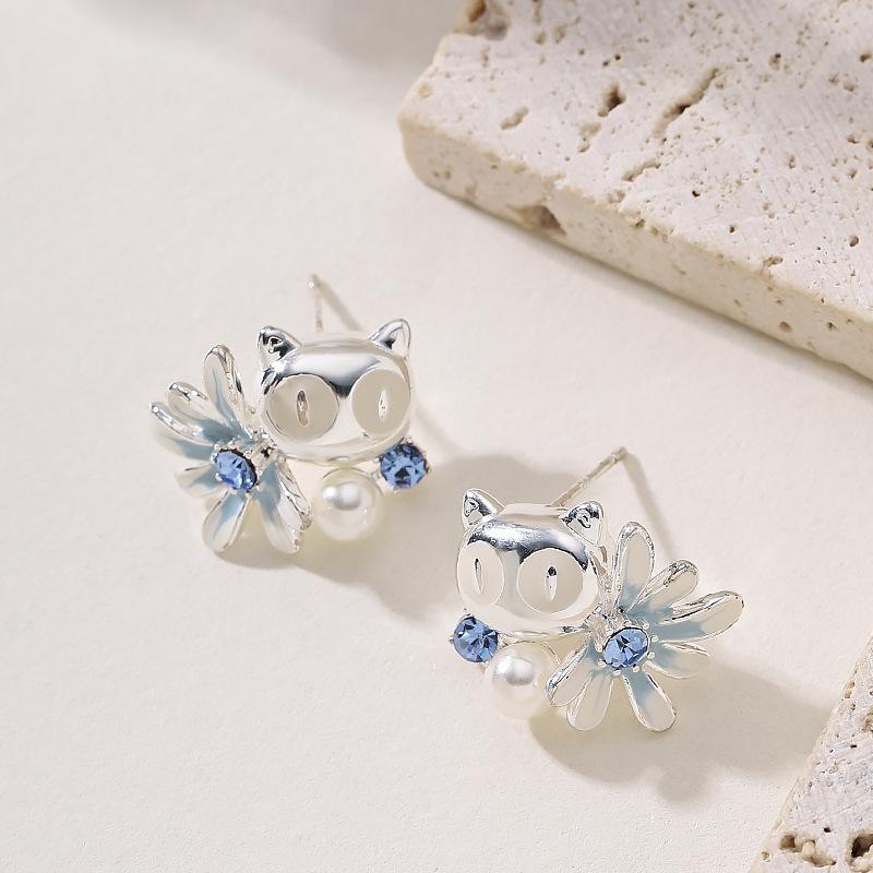 Dongdaemun, South Korea Fashion and exquisite oil drip inlaid pearl small daisy stud earrings Light luxury simple high-end earrings синий
Dongdaemun, South Korea Fashion and exquisite oil drip inlaid pearl small daisy stud earrings Light luxury simple high-end earrings синий