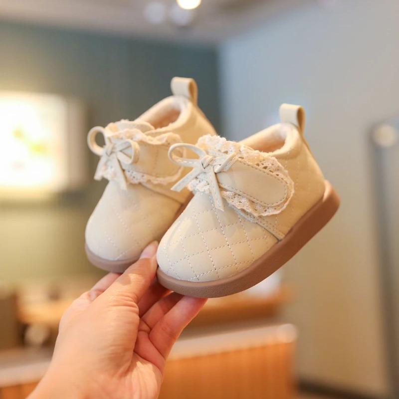 Baby Girls Lace Bow Warm Short Boots Soft Sole Non Slip Winter Shoes 15 білий
Baby Girls Lace Bow Warm Short Boots Soft Sole Non Slip Winter Shoes 15 білий