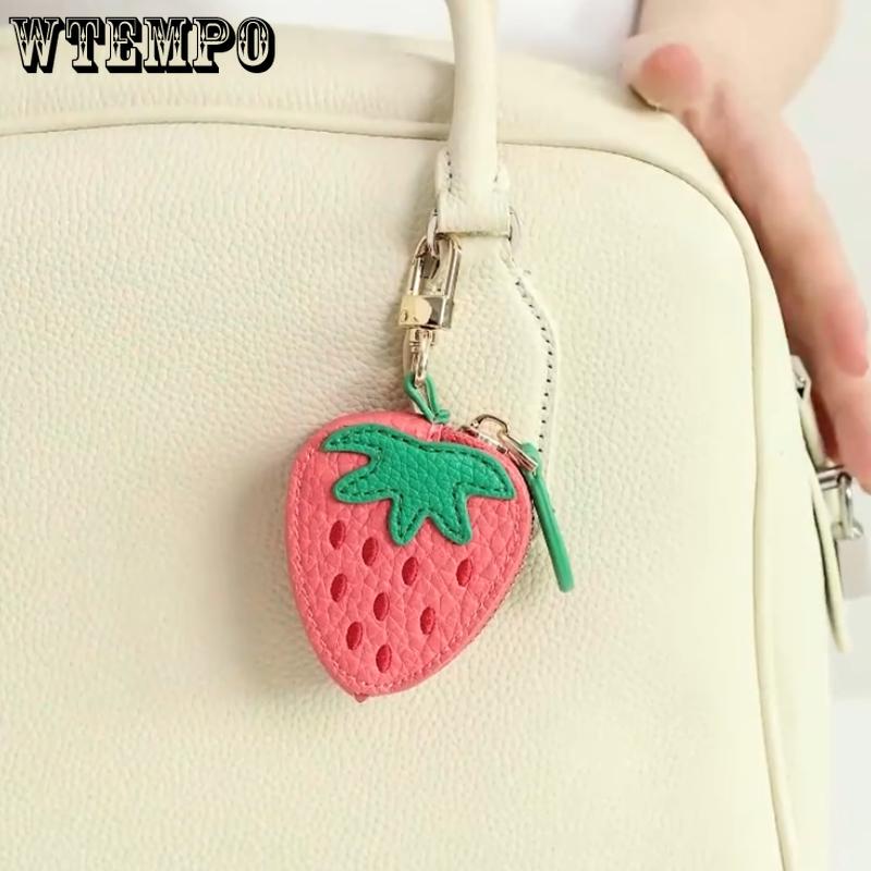 WTEMPO Cute Strawberry Lemon Shaped Coin Purse with Keychain Mini Change Purse Holiday Creative Special Gifts Wedding Birthday Christmas 1pc червоний
WTEMPO Cute Strawberry Lemon Shaped Coin Purse with Keychain Mini Change Purse Holiday Creative Special Gifts Wedding Birthday Christmas 1pc червоний