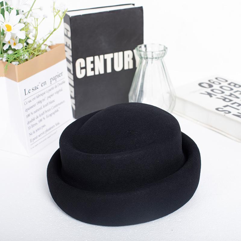 2024 100_ Australian Wool Vintage Fashion Fedora Hat For Women Ladies French Elegant Berets Designer 56-58cm чорний
2024 100_ Australian Wool Vintage Fashion Fedora Hat For Women Ladies French Elegant Berets Designer 56-58cm чорний