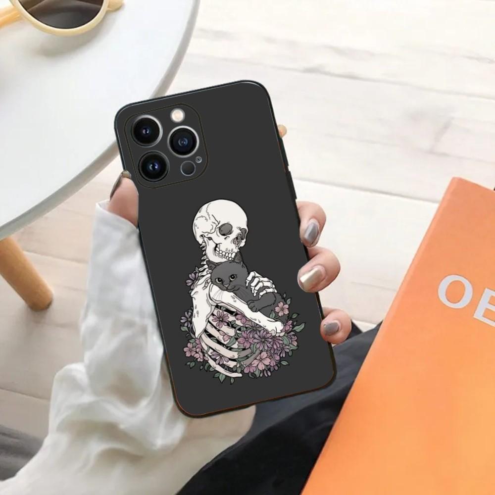 Skeleton Cat Painted Phone Case For iPhone 15,14,13,12,11,Plus,Pro Max,XS,X,XR,SE,Mini,8,7 Soft Silicone Black Cover iPhone7
Skeleton Cat Painted Phone Case For iPhone 15,14,13,12,11,Plus,Pro Max,XS,X,XR,SE,Mini,8,7 Soft Silicone Black Cover iPhone7