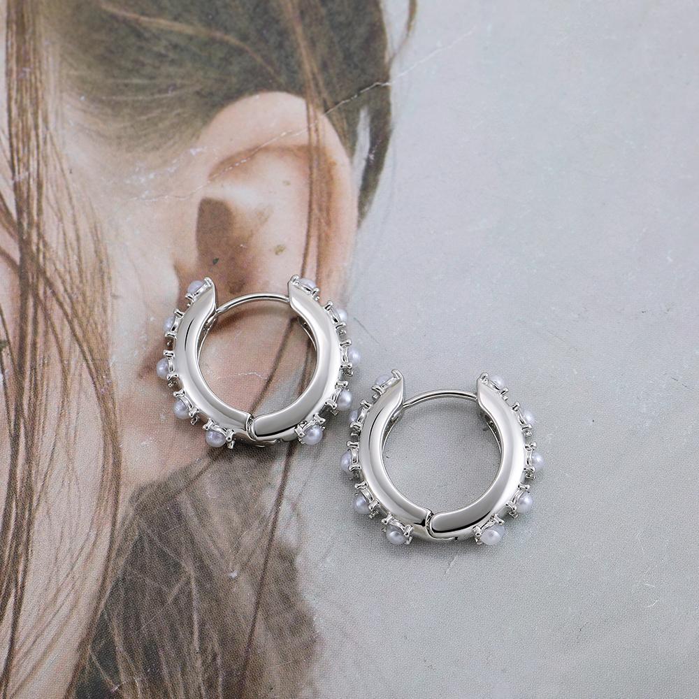 Fashion Imitation Pearl Beads Ear Buckle Huggie Hoop Earrings for Women Gold Color Small Circle Hoops Party Zircon Gift медный
Fashion Imitation Pearl Beads Ear Buckle Huggie Hoop Earrings for Women Gold Color Small Circle Hoops Party Zircon Gift медный