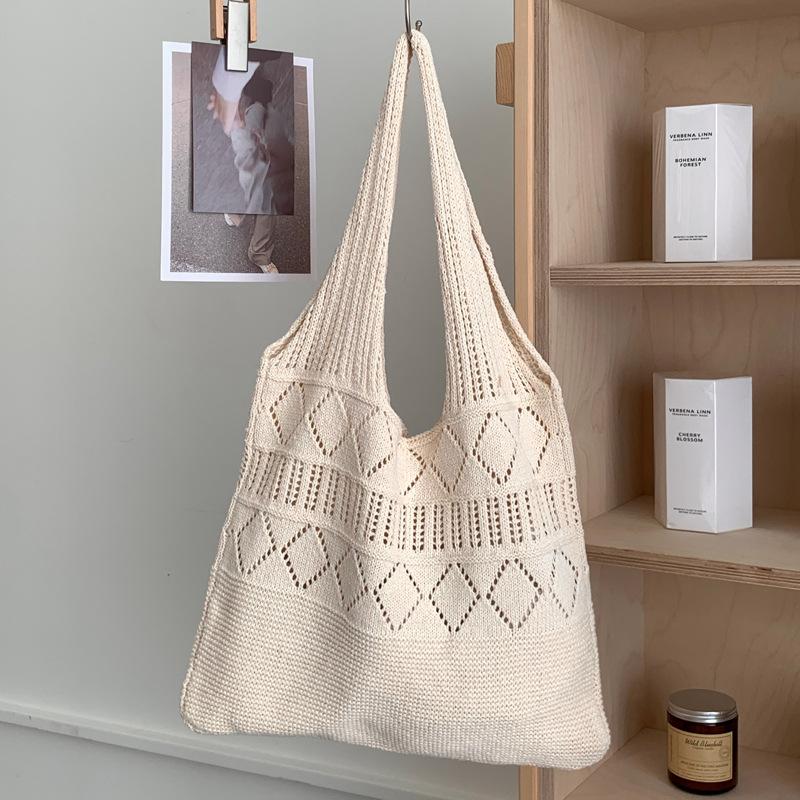 Ретро ленивый ветер полый дизайн вязаная шерстяная переносная сумка через плечо простая литературная универсальная тканая сумка 55*35*2 абрикосовый
Ретро ленивый ветер полый дизайн вязаная шерстяная переносная сумка через плечо простая литературная универсальная тканая сумка 55*35*2 абрикосовый