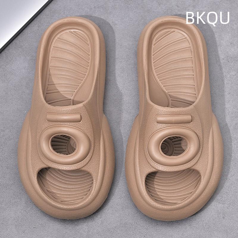 Men s Beach Slippers Lightweight Platform Water Proof Comfortable Breathable Fashion Non-slip Wear-Resistant Shoes Summer Main
Men s Beach Slippers Lightweight Platform Water Proof Comfortable Breathable Fashion Non-slip Wear-Resistant Shoes Summer Main