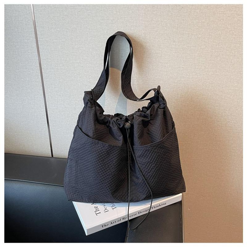 Повседневная сумка-тоут Новая летняя модная повседневная сумка-тоут Универсальная наплечная сумка для поездок чёрный
Повседневная сумка-тоут Новая летняя модная повседневная сумка-тоут Универсальная наплечная сумка для поездок чёрный