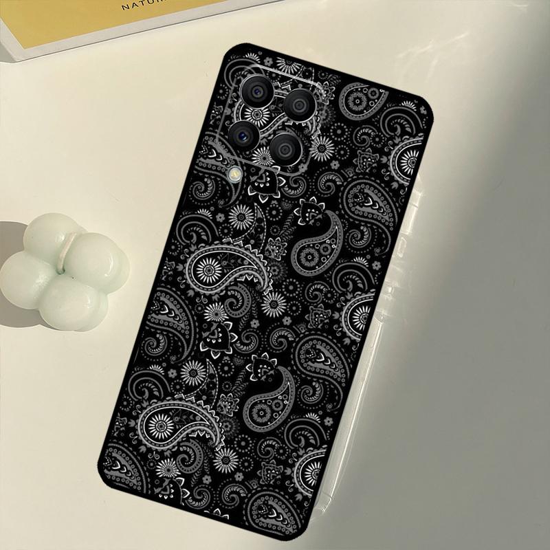 Bandana Seamless Pattern For Samsung Galaxy M33 M13 M14 M12 M32 M52 M31 M55 M15 M11 M21 M35 M53 M34 M54 M06 M16 Case Samsung M31s
Bandana Seamless Pattern For Samsung Galaxy M33 M13 M14 M12 M32 M52 M31 M55 M15 M11 M21 M35 M53 M34 M54 M06 M16 Case Samsung M31s