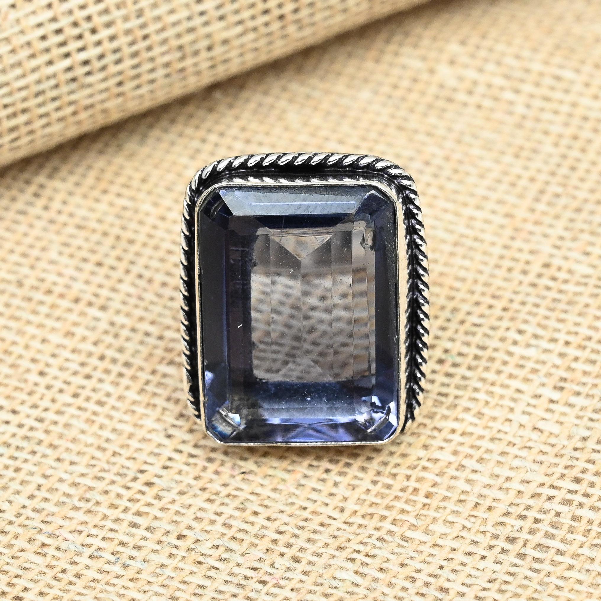 Необычный иолитовый драгоценный камень ручной работы 925 твердое серебряное ювелирное кольцо для женщин 9 фиолетовый
Необычный иолитовый драгоценный камень ручной работы 925 твердое серебряное ювелирное кольцо для женщин 9 фиолетовый