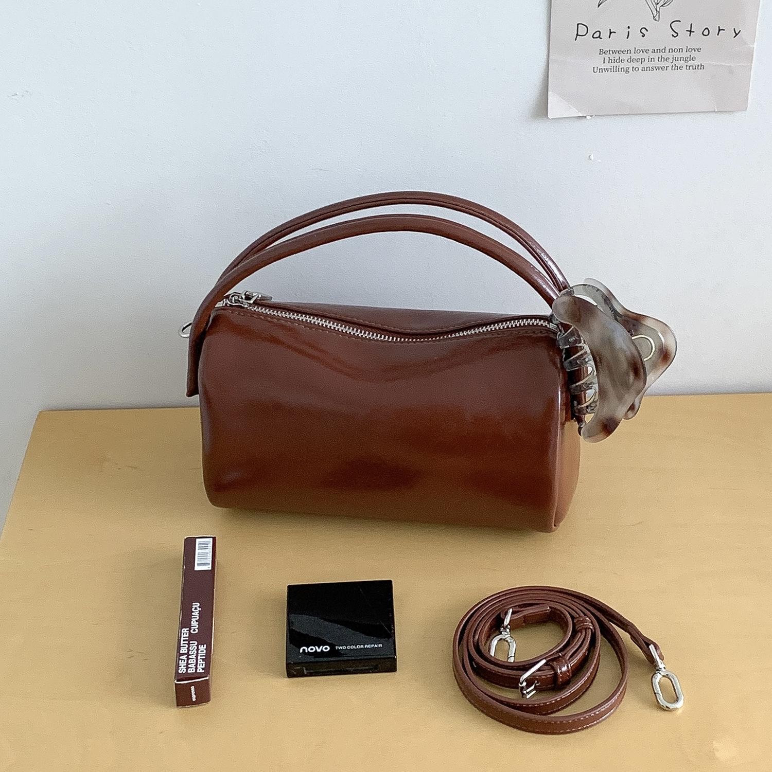 Spring High-end, Compact and Exquisite Hand-held Pillow Bag, Niche Fashion Girl Commuting Shoulder Crossbody Bag коричневый
Spring High-end, Compact and Exquisite Hand-held Pillow Bag, Niche Fashion Girl Commuting Shoulder Crossbody Bag коричневый