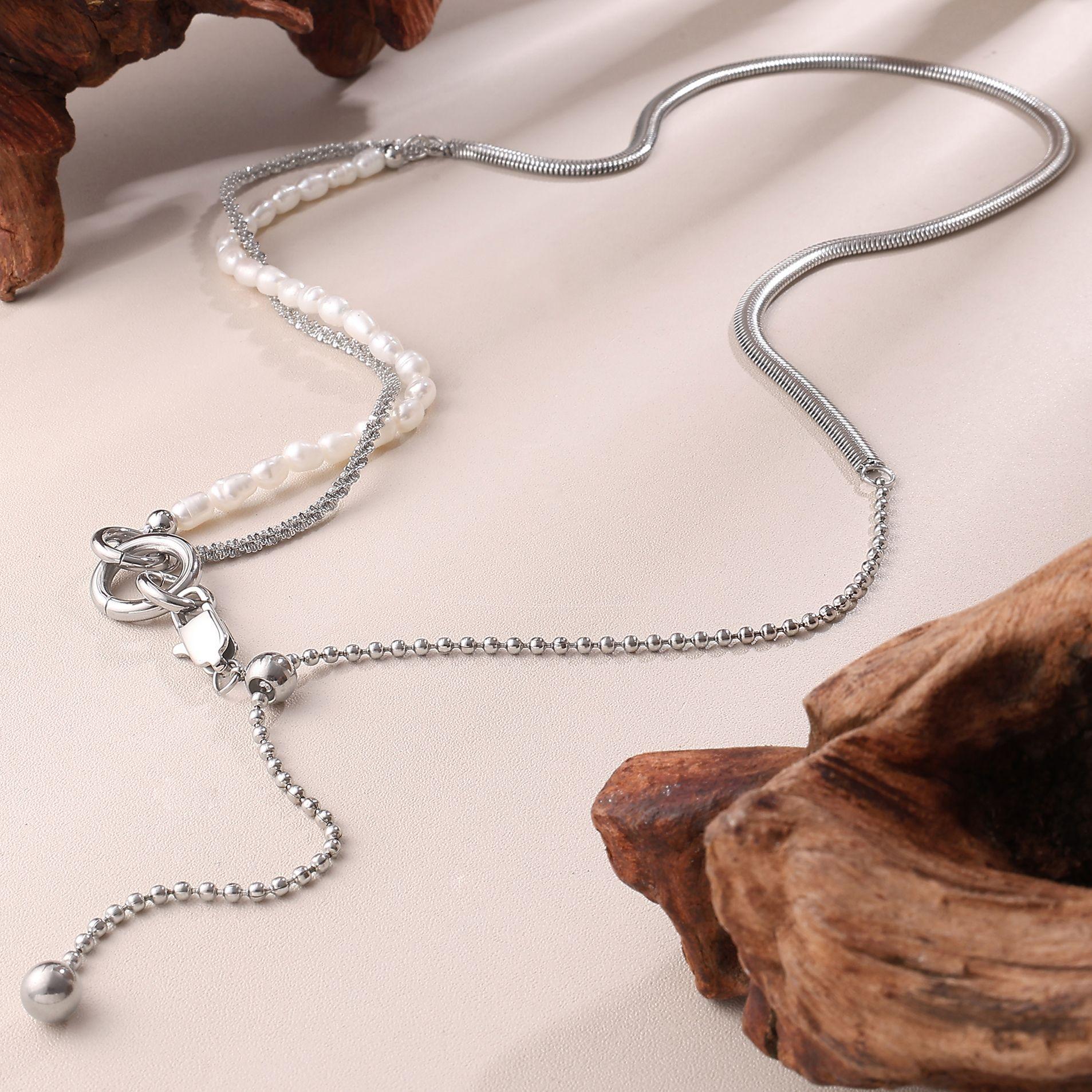 French Retro Ins Temperament Freshwater Pearl Double Necklace Niche Design High Sense Collarbone Chain Women 2026 45CM
French Retro Ins Temperament Freshwater Pearl Double Necklace Niche Design High Sense Collarbone Chain Women 2026 45CM