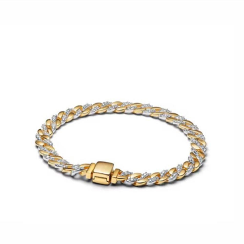 Shining Gold Heart Bracelet Silver Plated White Copper Watch Chain Elegant Jewelry for Women 16cm
Shining Gold Heart Bracelet Silver Plated White Copper Watch Chain Elegant Jewelry for Women 16cm