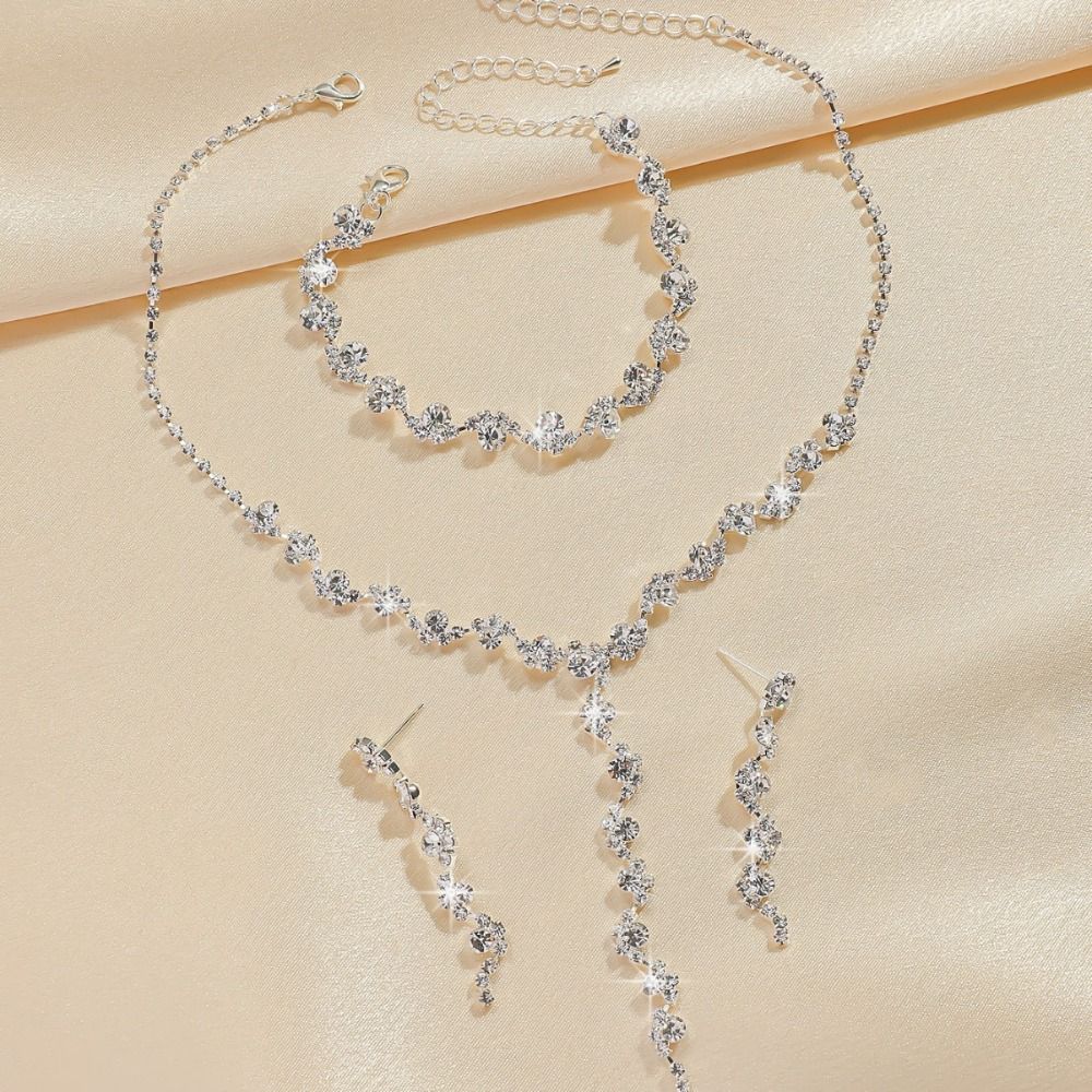 Geometric Sparkling Jewelry Set Korean Style Rhinestone Tassel Earring Birthday Gift Style A
Geometric Sparkling Jewelry Set Korean Style Rhinestone Tassel Earring Birthday Gift Style A