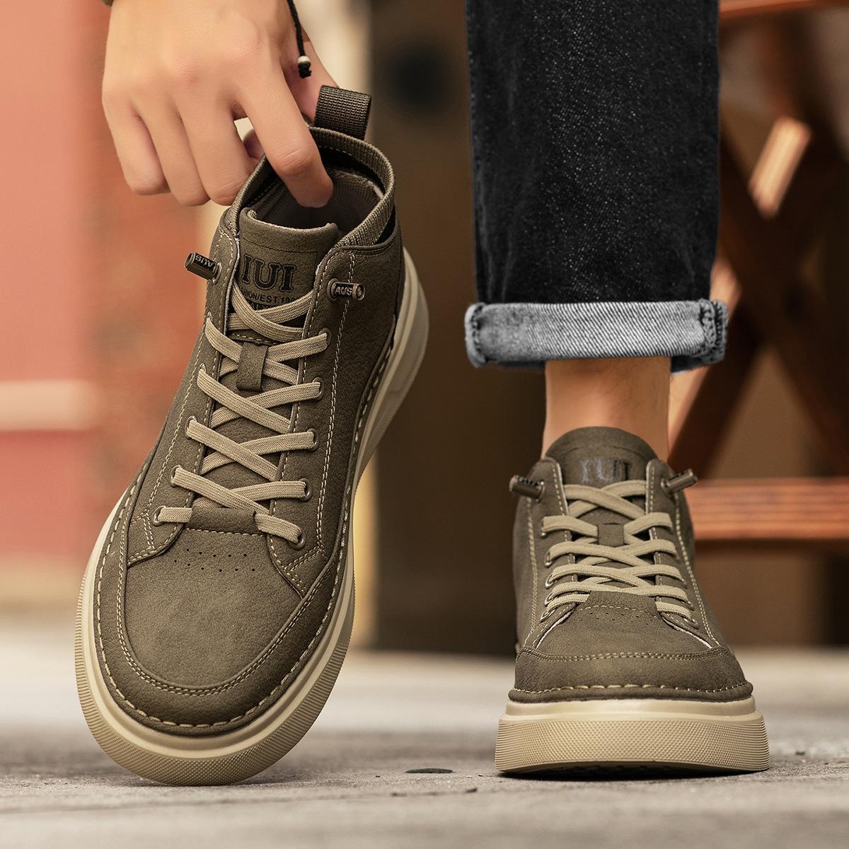 High-top shoes black new retro British style casual sports non-slip and wear-resistant medium-top heightening board shoes 44 хакі
High-top shoes black new retro British style casual sports non-slip and wear-resistant medium-top heightening board shoes 44 хакі