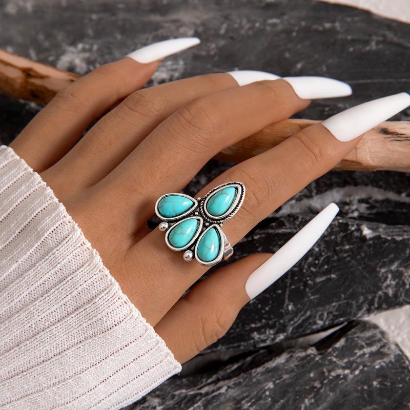 European and American Jewelry Retro Alloy Turquoise Ring Ethnic Style Oval Geometric Ring Pair Ring Set
European and American Jewelry Retro Alloy Turquoise Ring Ethnic Style Oval Geometric Ring Pair Ring Set