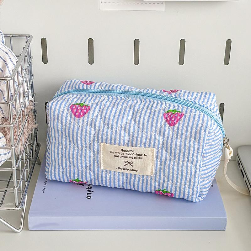 Women Cosmetic Quilted Bag Cute Zipper Pink Strawberry Travel Organizer Toiletry Makeup Storage Pouch Handbag Ladies Zipper Bag
Women Cosmetic Quilted Bag Cute Zipper Pink Strawberry Travel Organizer Toiletry Makeup Storage Pouch Handbag Ladies Zipper Bag