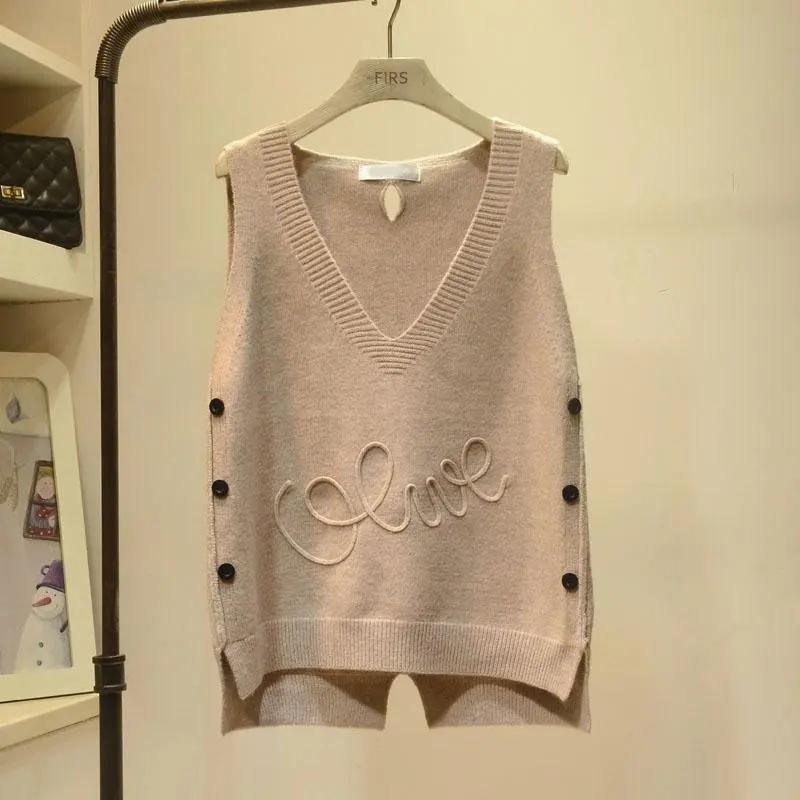 V-neck Knitted Sweater Women s Loose Button Sleeveless Sweater Vest Outside with Vest Spring and Autumn Korean Version All-match Top Lazy Style Vest S хакі
V-neck Knitted Sweater Women s Loose Button Sleeveless Sweater Vest Outside with Vest Spring and Autumn Korean Version All-match Top Lazy Style Vest S хакі