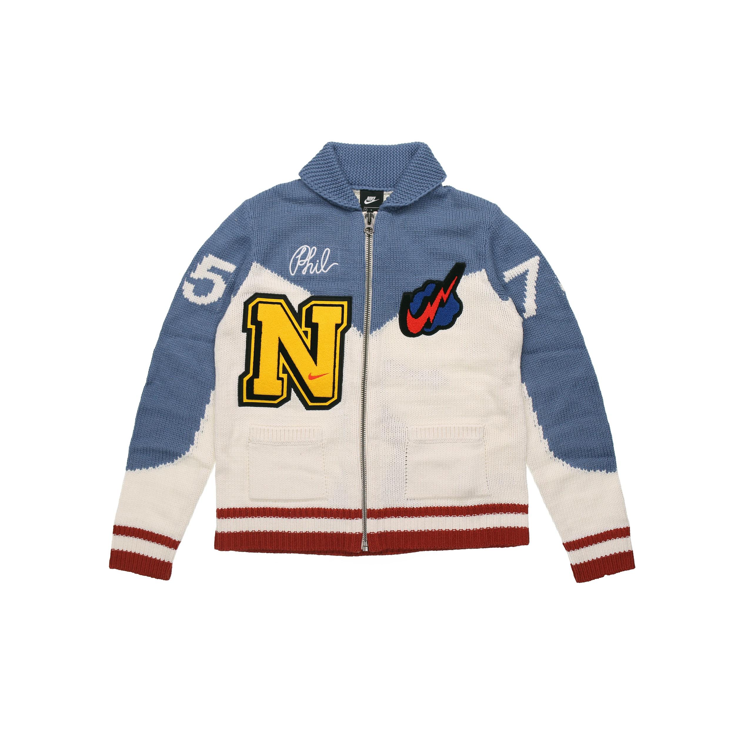 New Nike Sweater Asia Version Men s Blue White BV4616-110 XXL
New Nike Sweater Asia Version Men s Blue White BV4616-110 XXL