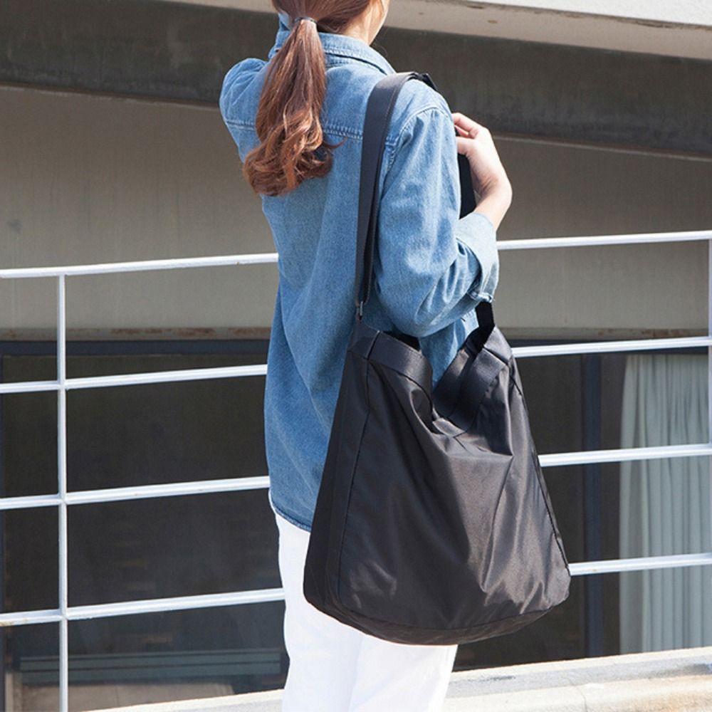 Large Capacity Outdoor Sports Bag Fitness Bag Men Handbag Luggage Bag Tote Bag Women Shoulder Bag синий
Large Capacity Outdoor Sports Bag Fitness Bag Men Handbag Luggage Bag Tote Bag Women Shoulder Bag синий