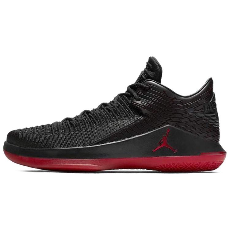 Air Jordan 32 Low Pf Last Shot AH3347-003 42
Air Jordan 32 Low Pf Last Shot AH3347-003 42