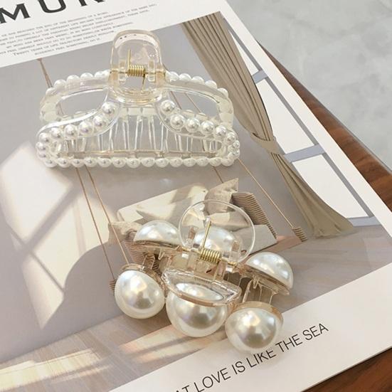 Yousheng Faux Pearl Hair Claw Clips Sweet Elegant Stylish Bathing Use Eco-friendly Hair Accessories for Women Girls
Yousheng Faux Pearl Hair Claw Clips Sweet Elegant Stylish Bathing Use Eco-friendly Hair Accessories for Women Girls